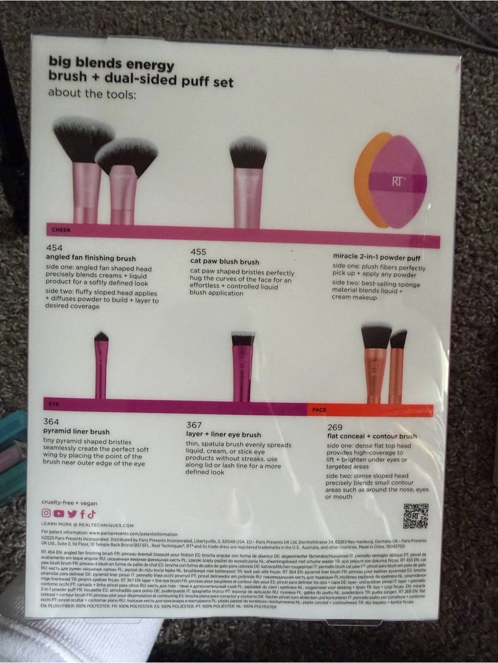Real Techniques Big Blends Energy Brush * Dual sided puff set